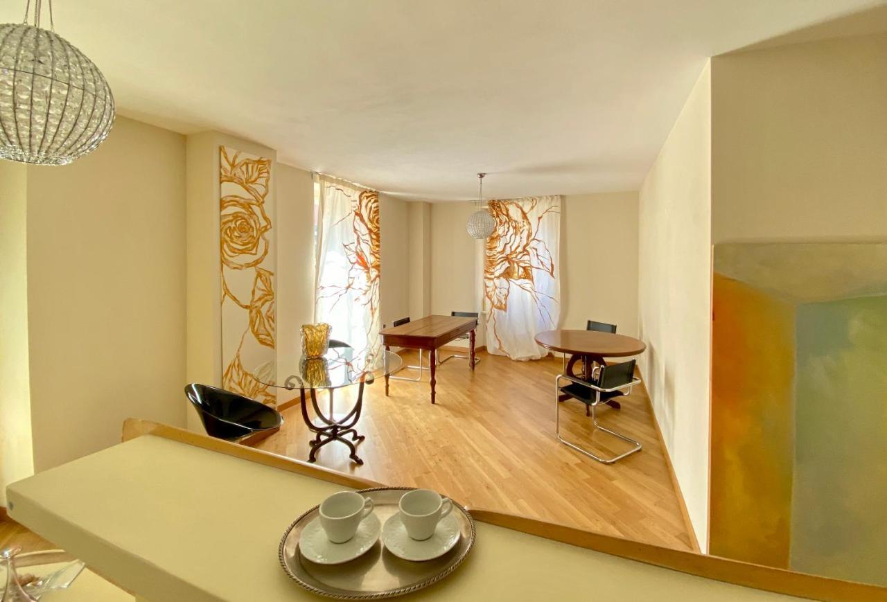 Liberty Room And Breakfast Borgo Val di Taro Exterior photo